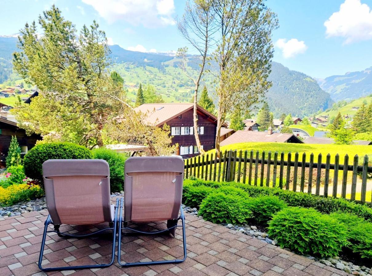 Mom - Alpine Boutique Apartments, Chalet Fagus, Terrace Studio Grindelwald Exterior photo