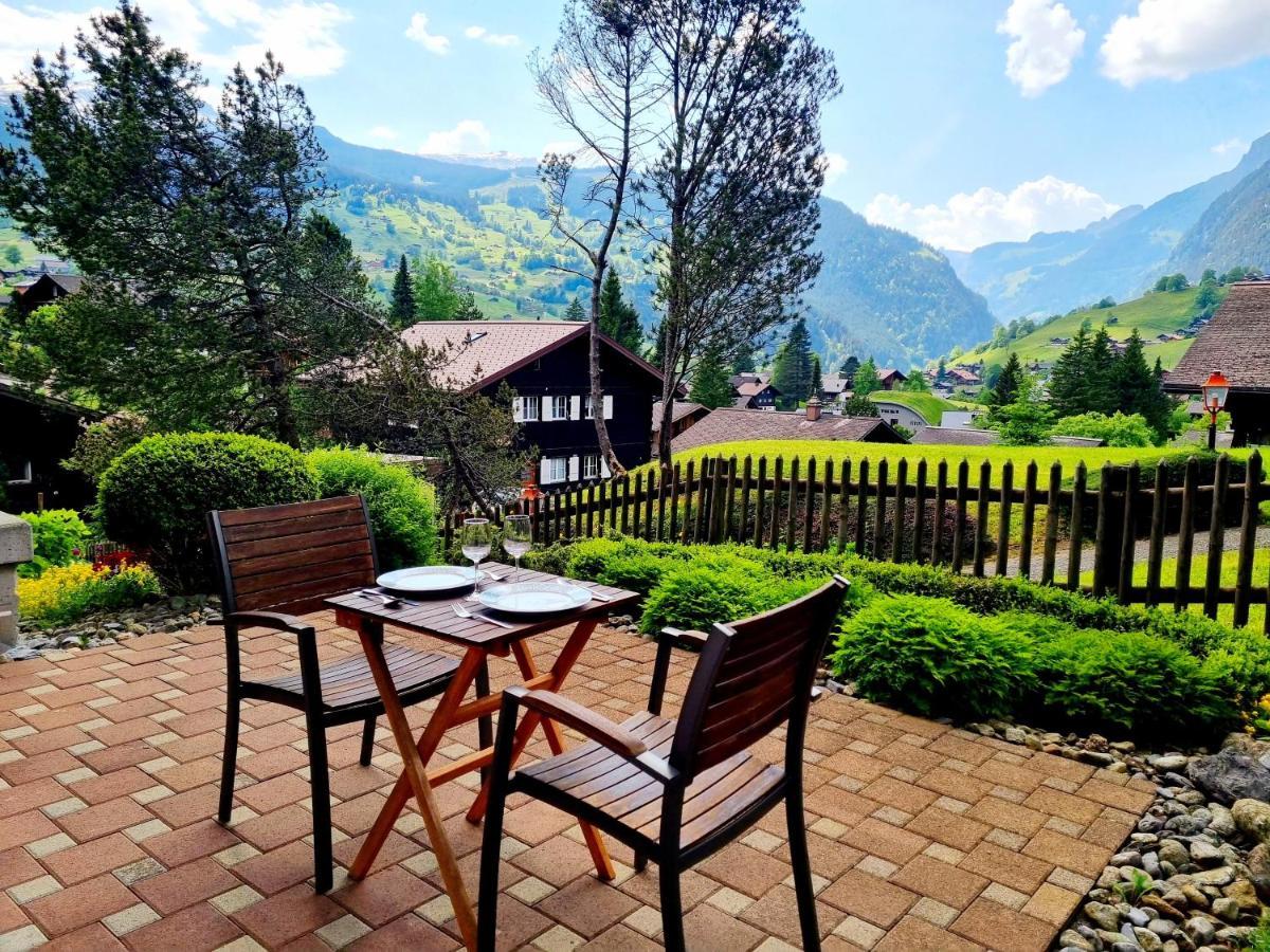 Mom - Alpine Boutique Apartments, Chalet Fagus, Terrace Studio Grindelwald Exterior photo