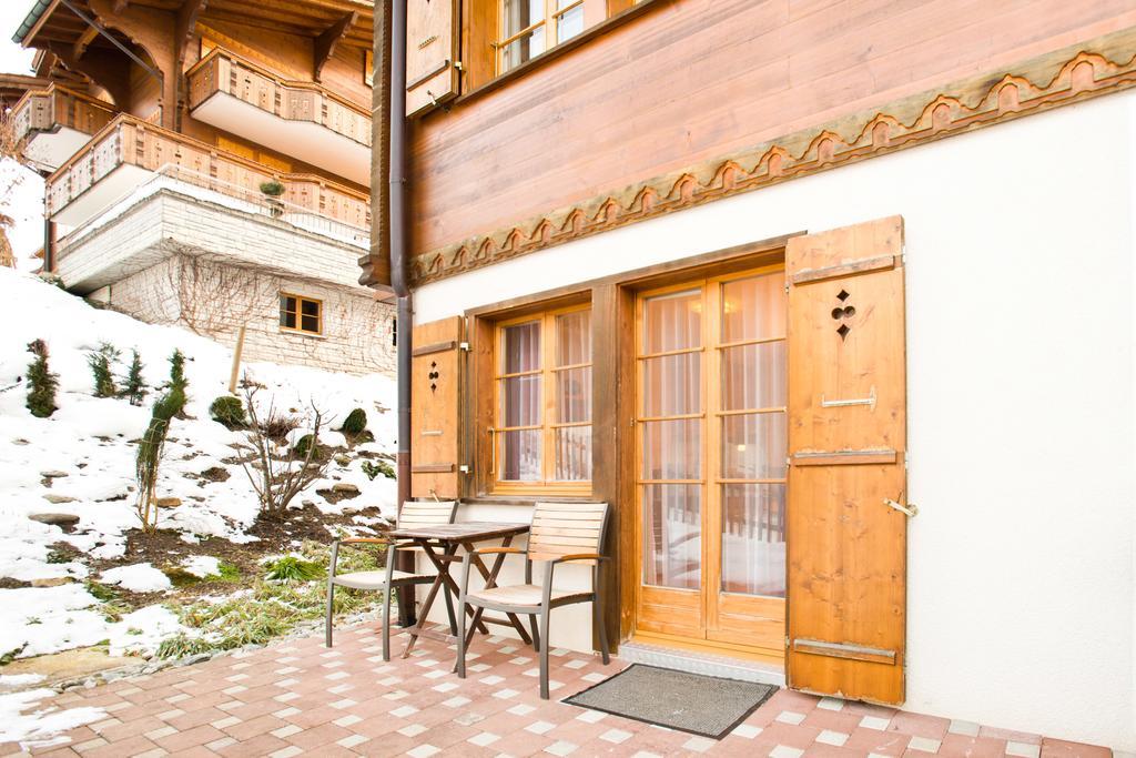 Mom - Alpine Boutique Apartments, Chalet Fagus, Terrace Studio Grindelwald Room photo
